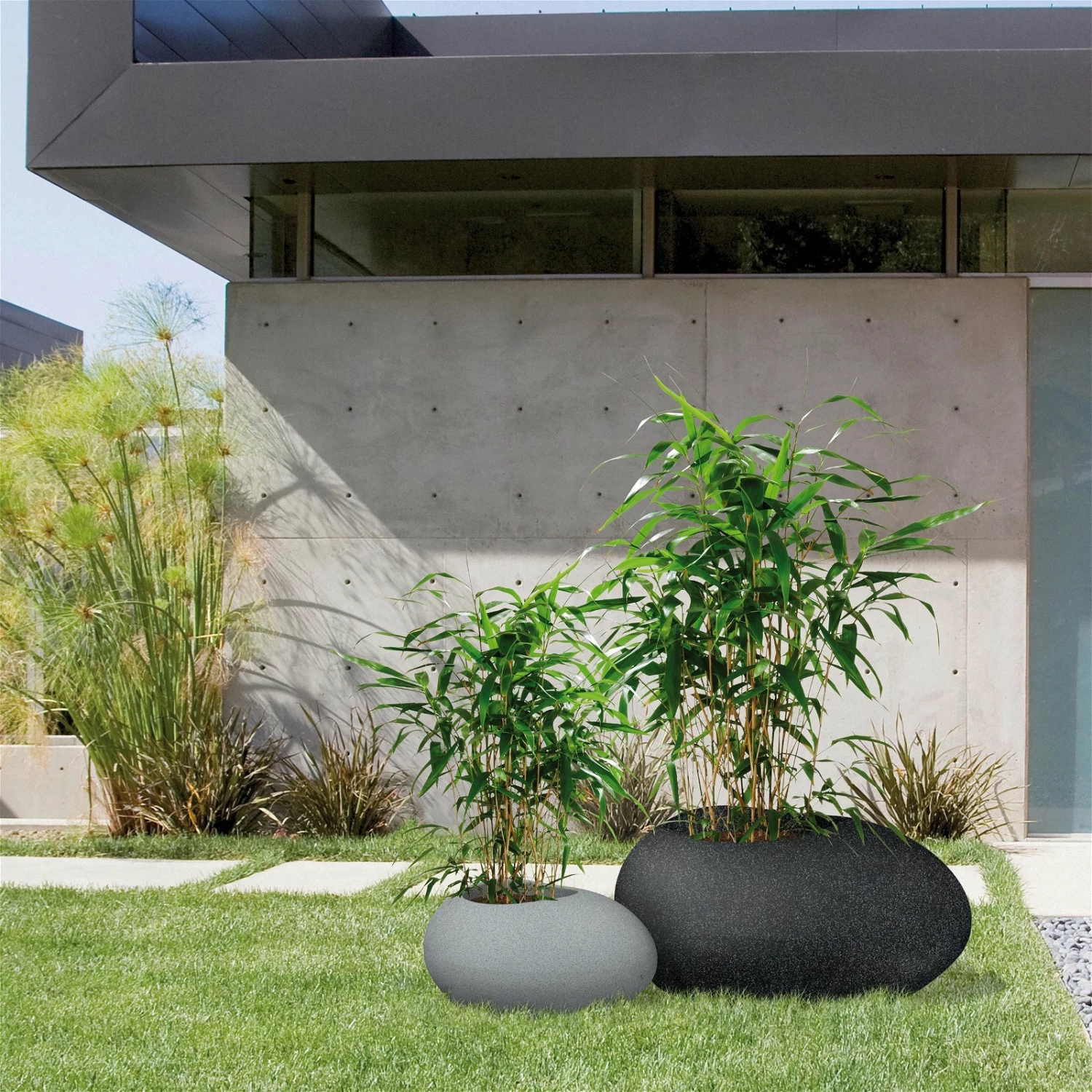 Pflanzstein Flow, Stony Black, Kunststoff – Bild 3